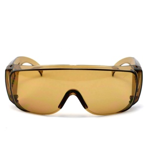 عينة مجانية من نظارات حماية للنساء والرجال من البولي كربونات z87 نظارات واقية لحماية العين أثناء العمل في الصين - Product Image 2