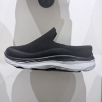 Chaussures de marche d'extérieur pour hommes, style sportif, légères, respirantes, en maille, à enfiler, anti-odeur, rehaussantes et confortables