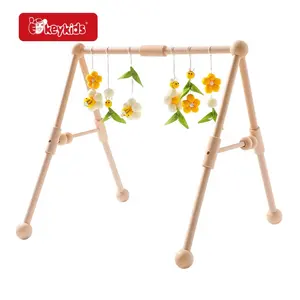 Soporte de campana para cama Brazo móvil de cuna de bebé de madera ajustable para juguete colgante W08K371