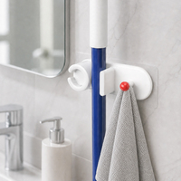 Soporte de Pared para Escobas y Fregonas CleanHome, Sin Taladro, Autoadhesivo, Organizador para Cocina, Baño, Garaje, Lavandería