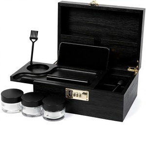 Caja de Bambú Premium Personalizada con Bandeja Enrollable, Accesorios y Frascos de Vidrio para Fumadores - Product Image 2