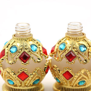 Bouteille de <span class=keywords><strong>parfum</strong></span> en cristal vintage de 15ml, bouchon à vis scellé, <span class=keywords><strong>porte</strong></span>-verre décoratif, vide, <span class=keywords><strong>parfum</strong></span> rechargeable - Product Image 4