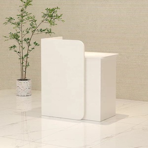 Petit comptoir de caisse commercial pour salon de coiffure - Design moderne et épuré avec table de bar style influenceur pour boutique de vêtements - Product Image 6