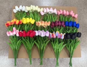 Decorazione per San Valentino Fiori Matrimonio Bouquet di Tulipani Bianchi Artificiali in Morbido PU Effetto Tocco Reale Decorazione per la Casa - Product Image 6