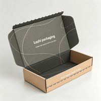 Boîte d'emballage pour envoi postal avec logo personnalisé pour vêtements, chaussures, chaussettes, boîte en carton ondulé bon marché, boîte d'expédition en carton kraft