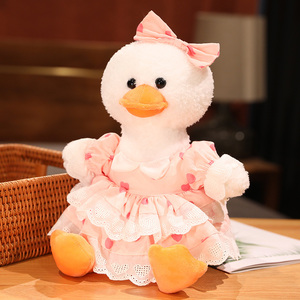 Thú nhồi bông-Đồng hành An Ủi-động vật siêu mềm đồ chơi sang trọng động vật trang trại-35cm 2 màu asst. Sittng vịt với trang phục - Product Image 6