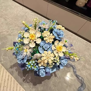 Set de Construcción de Ramos de Rosas al por Mayor OEM - Artesanía Floral DIY de Alto Margen para Tiendas de Regalos, Bajo MOQ y Éxito de Ventas de Temporada - Product Image 1