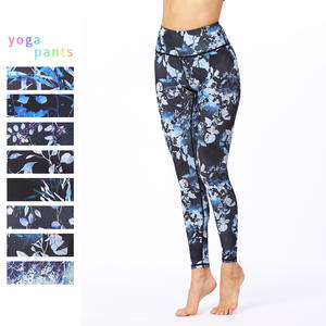 Leggings Sportivi da Donna a Vita Alta Senza Cuciture con Logo Personalizzato, Pantaloni Modellanti in Tessuto Poliestere-Spandex - Product Image 1
