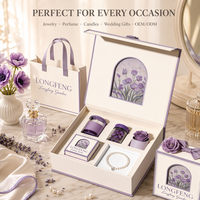 Boîte Cadeau Haut de Gamme avec Finition Mate, Ruban Floral, Nœud et Fenêtre Arche en Strass pour Bijoux, Mariage, Mariée, Marque