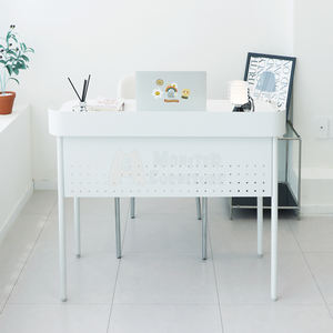 Escritorio de Oficina Elegante de Metal con Cajón de Almacenamiento, Diseño Minimalista, Escritorio Duradero para Oficina en Casa - Product Image 2