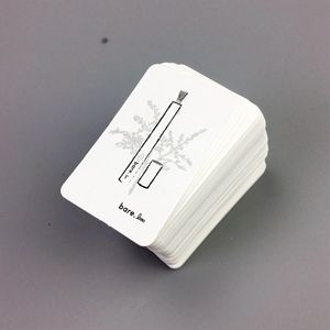 Étiquettes volantes de logo de couleur noire imprimée sur des vêtements de vêtement étiquettes volantes personnalisées étiquettes de balançoire de luxe ensemble étiquettes de vêtement en papier de conception de goupille de ficelle - Product Image 4