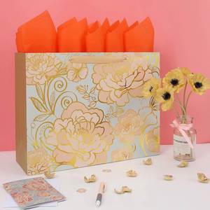 Bolsas de Regalo de Papel Kraft Reciclable Color Oro Rosa Personalizadas, Impresión Flexográfica, Asas, Tarjeta de Felicitación para Cumpleaños, Día de la Madre - Product Image 5