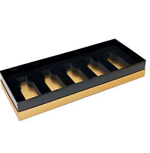 Caja Rígida de Papel para Set de Perfumes Personalizados con Cierre Magnético y Forro de Esponja para <span class=keywords><strong>5</strong></span> Botellas de Aceite Esencial y Sérum para el Cuidado de la Piel - Product Image 3