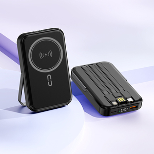 Batterie externe magnétique sans fil mini 10000 mAh avec 3 câbles intégrés, affichage LED, charge rapide 15W, entrée Type-C, batterie Li-Polymère 2-en-1 - Product Image 1