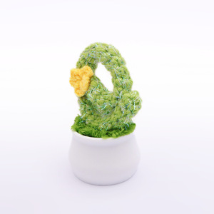 Plante en pot miniature LOVE en forme de cactus, faite main au crochet, pour la décoration de la maison et de la voiture, plante en pot en laine tricotée. - Product Image 2