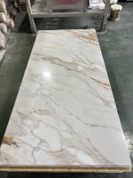 Panneau mural en PVC effet marbre, revêtement UV, 4x8 pieds, anti-rayures, étanche, pour décoration commerciale de restaurants et hôtels, directement de l'usine