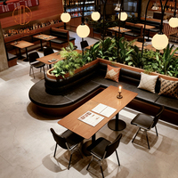 Ensemble de meubles de luxe modernes et personnalisés en bois et cuir pour restaurant, pizzeria, canapé, banquette, table et chaises