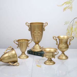 Jarrón de metal dorado retro europeo, maceta para flores, decoración para mesa central de bodas y fiestas - Product Image 4