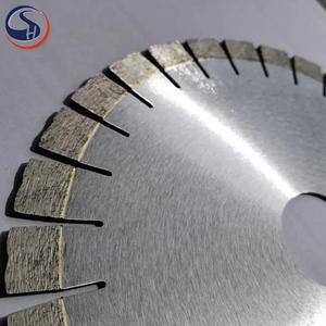 Lames diamantées segmentées de qualité industrielle de 300 mm pour la découpe de granit, de basalte et de pierre, <span class=keywords><strong>scie</strong></span> circulaire de 12 pouces, OEM, coupe humide/sèche, haute vitesse - Product Image 4