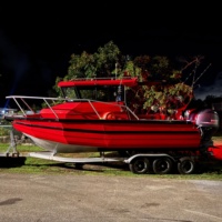 Bateau de sport de luxe en aluminium soudé de 6,85 m (22,5 pi) avec moteur hors-bord pour la pêche marine, loisirs et divertissement, garantie 5 ans