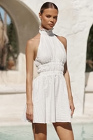 Robe mini blanche sans bretelles pour femme, avec fermeture éclair au dos, corsage ajusté et jupe évasée, tenue de soirée d'été, vente en gros, personnalisable