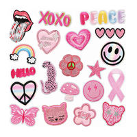 Patch Applique brodé en chenille de Pâques Patchs thermocollants 3D avec paillettes en forme de coeur rond et de fleur pour décoration de chapeau