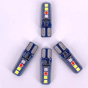 Nuova Lampada Auto KLT T10 in Alluminio 12V 4 Colori con Effetto Acqua Scintillante 3030 8SMD Universale per Auto e Moto, Luce Targa - Product Image 4