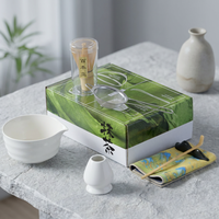 Ensemble de matcha japonais en bambou comprenant un bol Chawan, un fouet Chasen, un support pour fouet et une cuillère à thé Chashaku, kit d'accessoires pour la cérémonie traditionnelle du thé