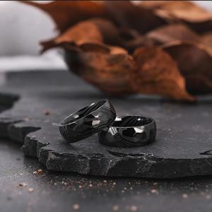 8mm 수제 다마스커스 강철 반지 패션 남성용 반지 보석 결혼 약혼을위한 18K 금도금 다마스커스 강철 반지 - Product Image 3