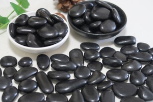 Highly <strong>Polished</strong> Natural Black <strong>River</strong> Rock Cobbles &amp; Pebbles Outdoor Garden Decorative Landscaping <strong>Stone</strong> Paving - Product Image 3
