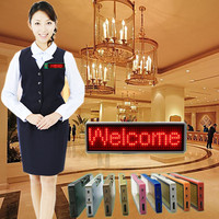 Precio barato pantalla programable insignia etiqueta APP Control mensaje de texto intermitente Digital Led nombre etiqueta Led nombre placa