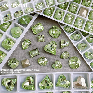 Strass en cristal K9 vert clair super brillants pour nail art, formes ovales, carrées et carrées épaisses à <span class=keywords><strong>angle</strong></span> <span class=keywords><strong>droit</strong></span> - Product Image 4