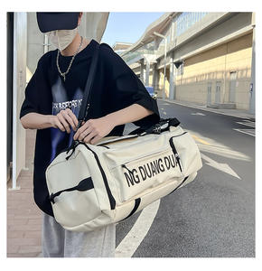 Sac à dos multifonction pour homme et femme, grande capacité, pour randonnée, ski, avec compartiment sec/humide, sac de voyage bandoulière - Product Image 3