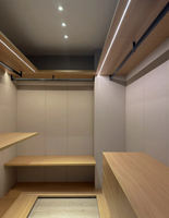 Dressing sur mesure en bois massif, armoire de luxe, portes modernes en placage de bois, grande capacité, conception professionnelle gratuite