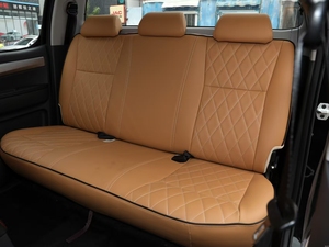 Chine Pickup d'occasion 2022 Pickup d'occasion JAC T8 2023 2.0T Night <span class=keywords><strong>Eagle</strong></span> Edition Diesel 4WD Carburant diesel à double cabine de luxe - Product Image 6