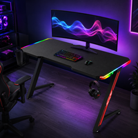 Bureau de jeu ergonomique moderne et cool avec éclairage RGB, table de jeu en fibre de carbone personnalisée, bureau de jeu pour le bureau