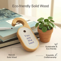 Lampe de chevet LED créative et moderne effaçable avec crochet en bois massif, détecteur de mouvement intelligent et lumière à message rechargeable