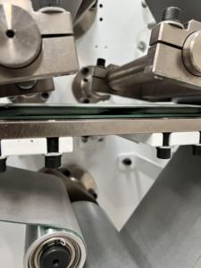 Welldone小容量半伺服卫生巾机自动女士垫机中国制造 - Product Image 6