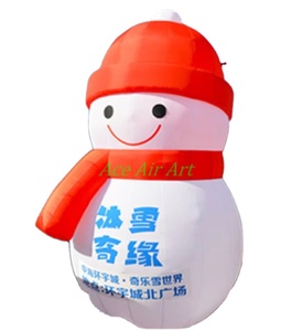 ชุดจัดแสดงสินค้าเป่าลมลูกโป่งครอบครัวมนุษย์หิมะขนาดยักษ์สำหรับตกแต่งเทศกาลคริสต์มาสและวันหยุดกลางแจ้ง - Product Image 1