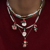 Collier unisexe européen et américain en alliage de zinc plaqué or 18 carats, imitation perle, pendentif créatif bonhomme de neige et cloche, cadeau de Noël