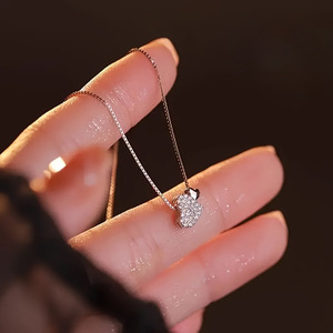 Collar con Colgante de Corazón Doble de Cobre con Cadena de Eslabones, Romántico y Delicado Amuleto de Corazón, Elegante Regalo de Joyería para Mujer - Product Image 5