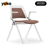Chaise empilable commerciale en gros, chaise de bureau à dossier en maille respirante pour événements, salles de formation et grandes salles