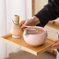 Vente en gros de 7 boîtes à thé matcha de qualité cérémonielle bols en céramique outils rose matcha kit fouet boîte avec plateau en bambou