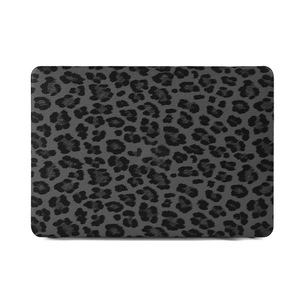 Étui de protection en cuir PU pour MacBook Pro et MacBook Air 13, modèle LT202511, moulage privé pour étui de protection MacBook Pro - Product Image 1