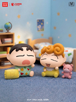 Lot de 12 boîtes en gros – Série ALL for PLAY Crayon Shin-chan « Cozy Home Buddies » – Mini Mochi – Boîte mystère de collection