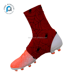 Nuovo Design puro personalizzato di alta qualità Spider Web sublimazione da uomo stampa rossa tacchetta da calcio copre <span class=keywords><strong>scarpe</strong></span> americane - Product Image 4