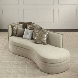 Divano componibile trapuntato trapuntato con struttura in legno massello vintage francese di alta qualità - Product Image 2