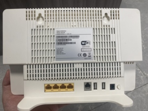HG8245Q2 XPON ONT Modem Gigabit FTTH Double Mode GPON/EPON, 4 ports LAN GE + Wi-Fi Double Bande + 1POTS + 2 ports USB, <span class=keywords><strong>Firmware</strong></span> Anglais - Product Image 2