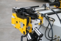 DW63CNC-2A-1S Maschine zum Biegen von Metallrohren Rechteckrohr-Rollbiegemaschine