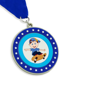 Médaille de médaillon de sport <span class=keywords><strong>miraculeuse</strong></span> en plastique en caoutchouc de silicone souple pvc personnalisé avec ruban - Product Image 3